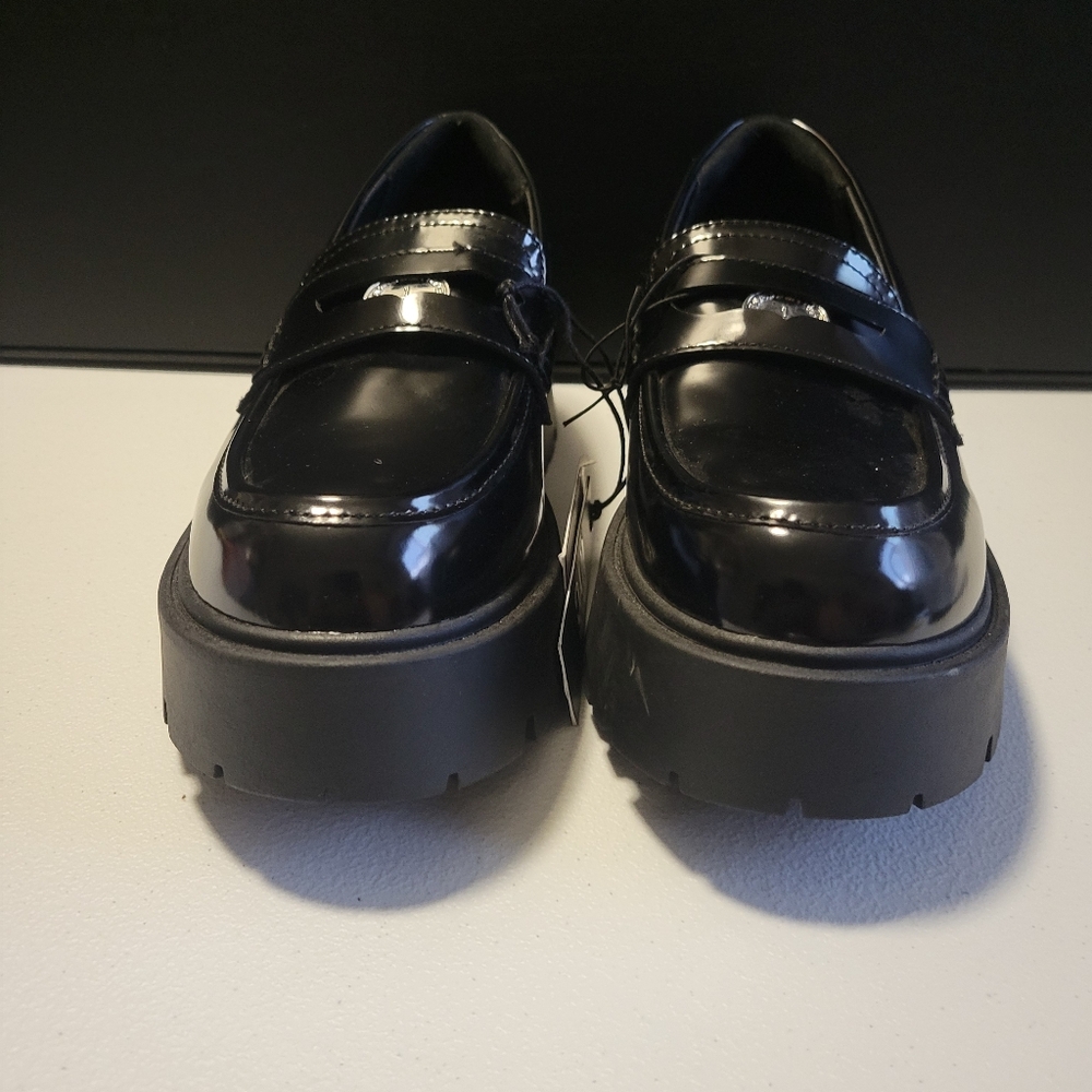 Madden NYC Black Patent Leather Penny Loafers 1 - Picture 3 of 7